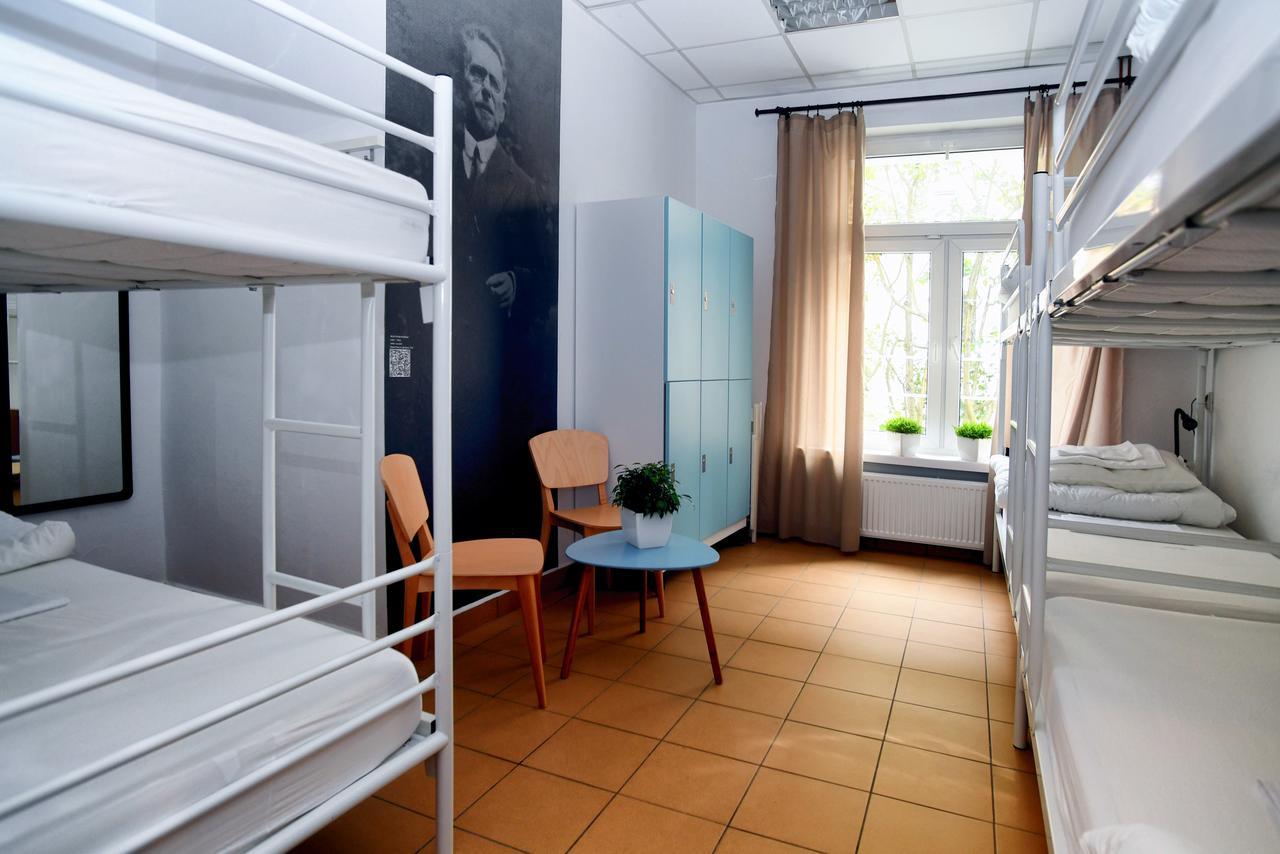 Warsaw Hostel Centrum Private Rooms & Dorms Exterior photo